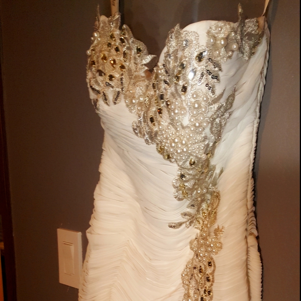 White Strappless Dress w/rhinestone